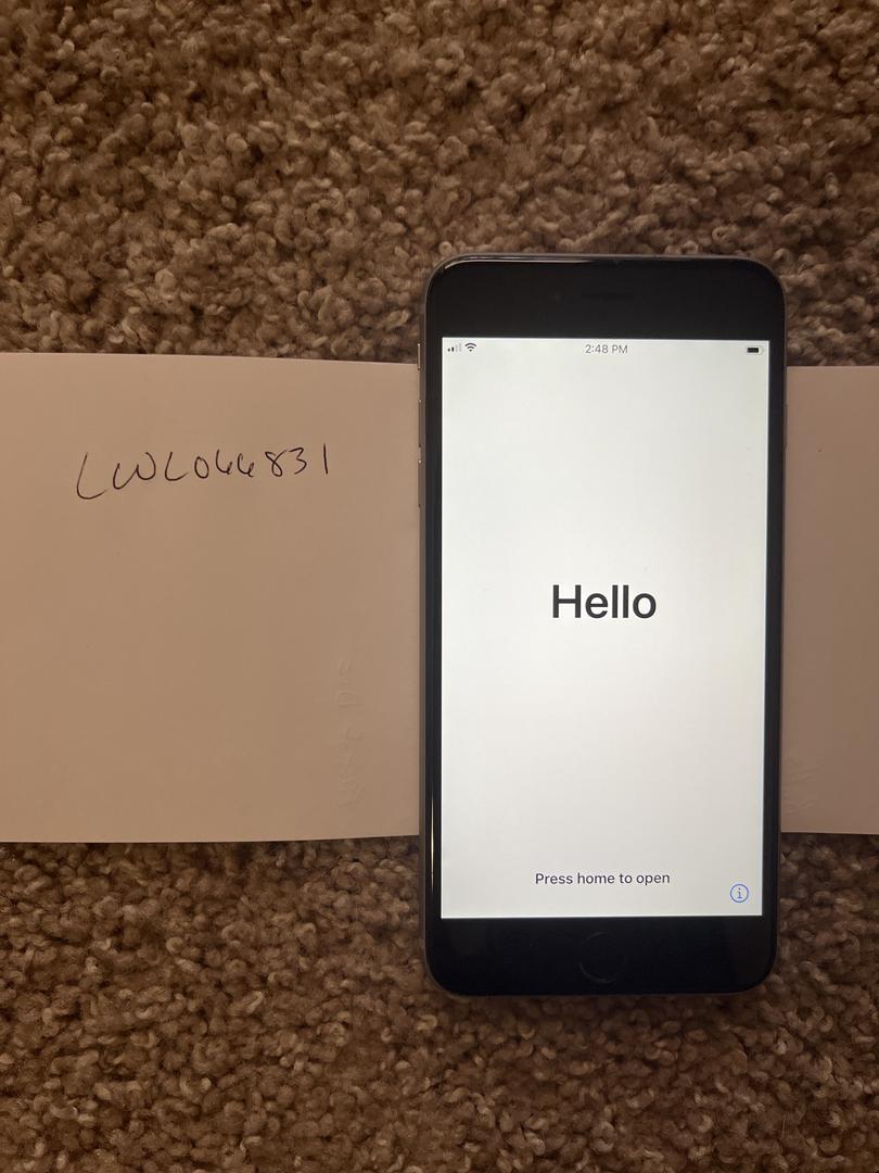 Apple iPhone 6S Plus, color Grey