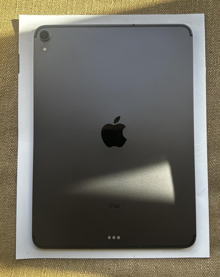 Apple iPad Pro 11" 2018, color Gray