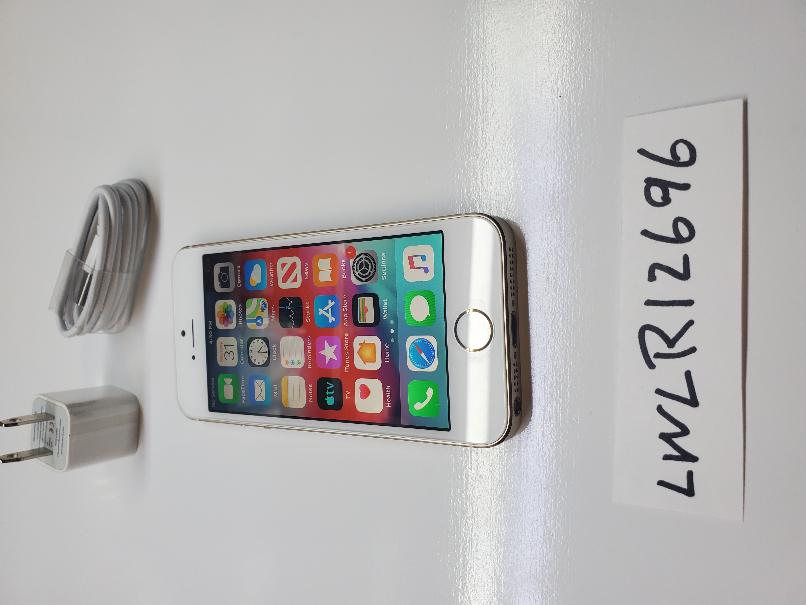 Apple iPhone 5S, color Gold