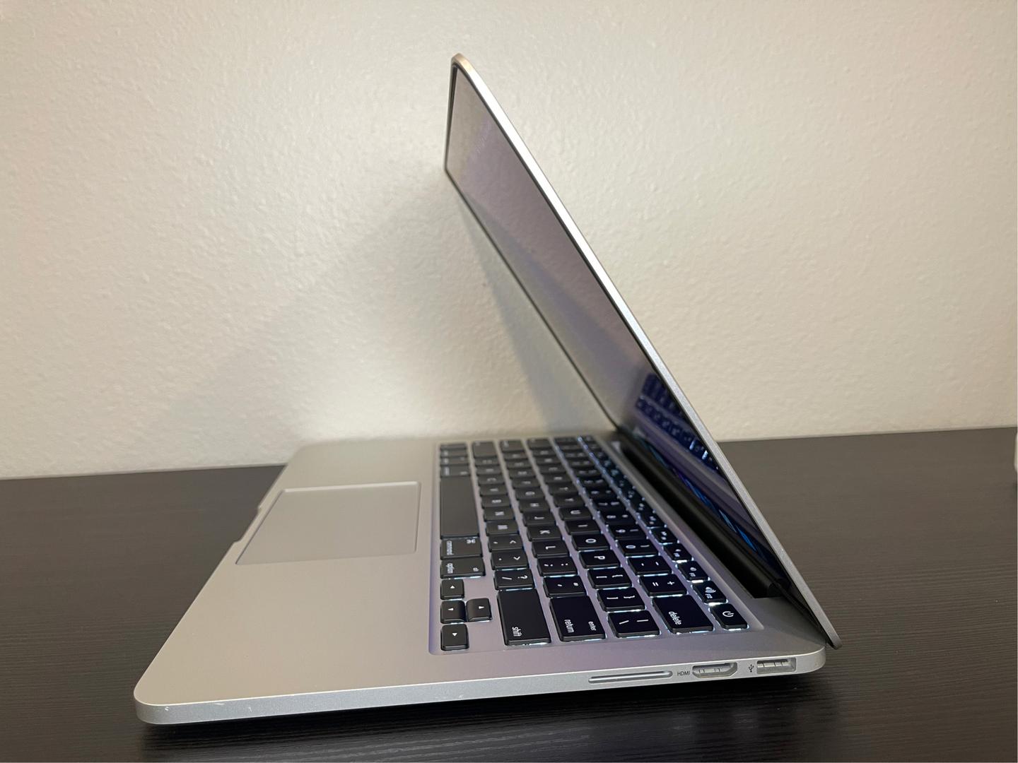 MacBook Pro 2015 (Retina) - 13", color Silver