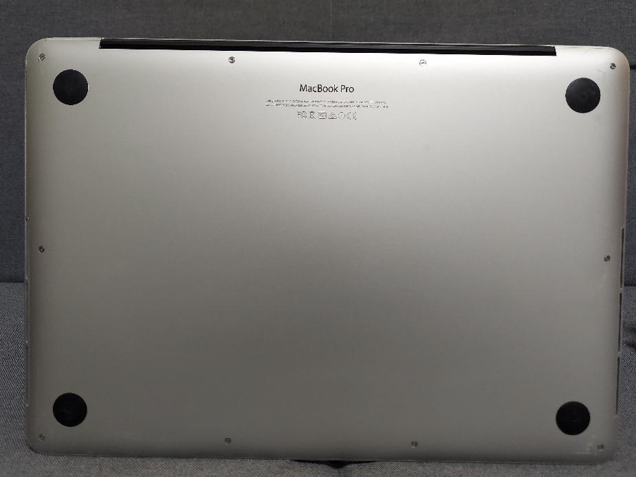 MacBook Pro 2015 (Retina) - 13", color Silver