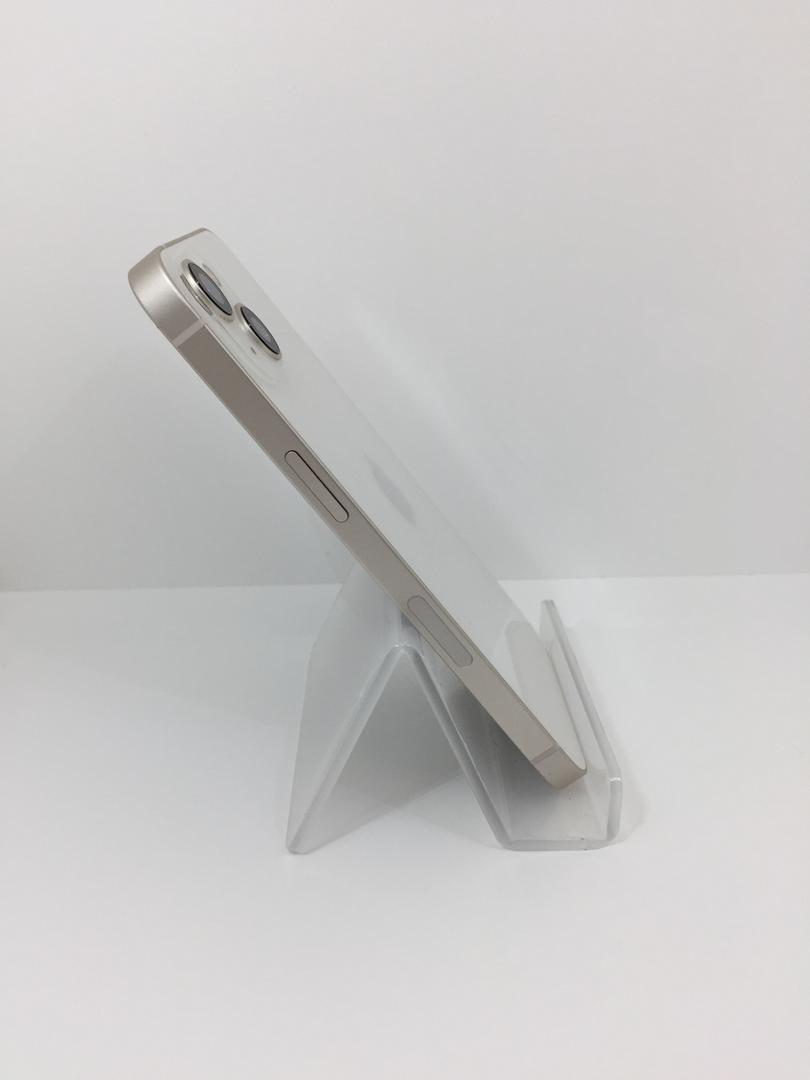 Apple iPhone 13, color Starlight