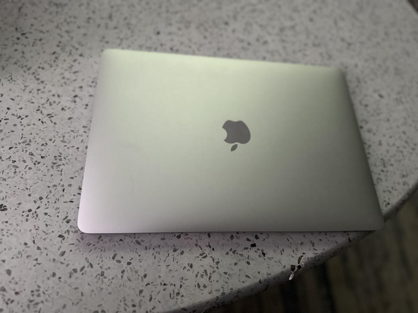 MacBook Air 2020 - 13 inch - Guide, Specs, Prices, and More - Swappa