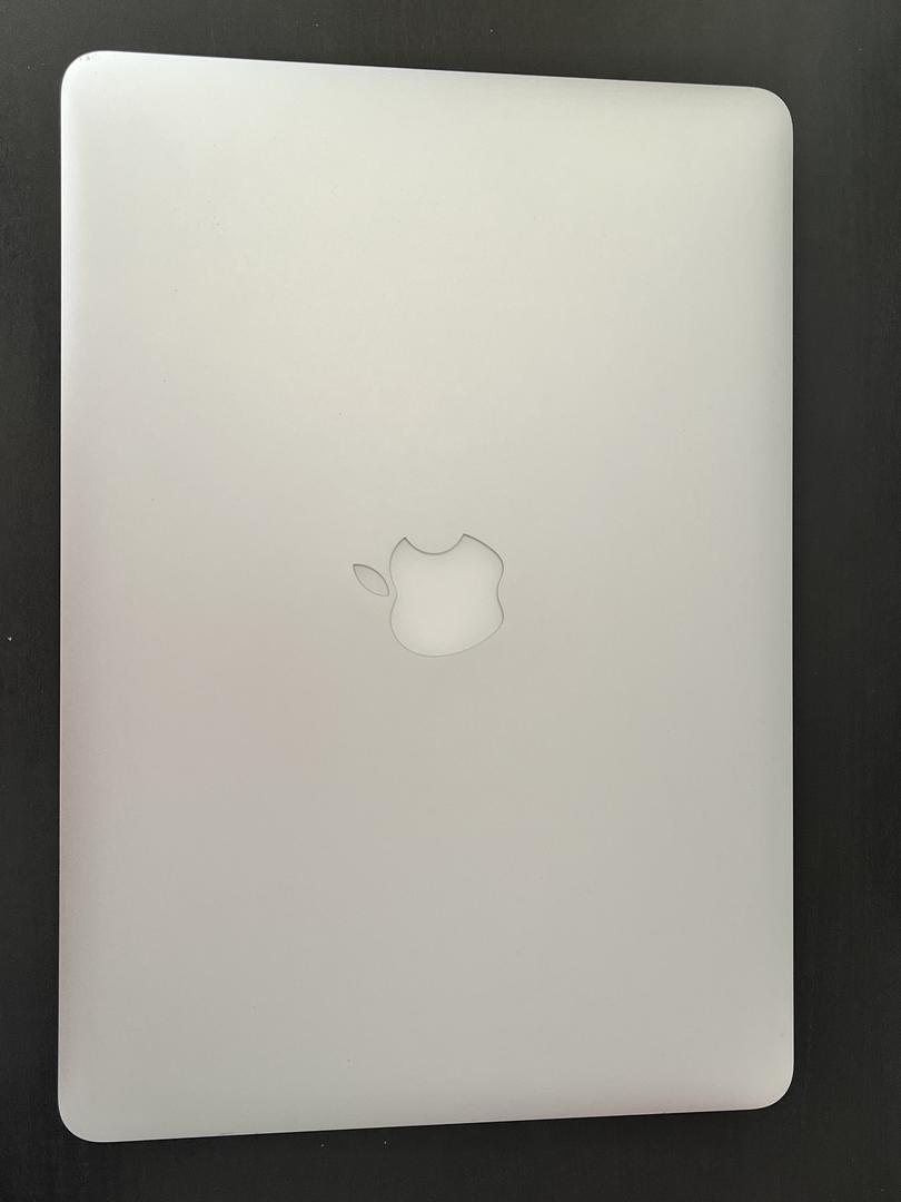 MacBook Air 2017 - 13", color Silver