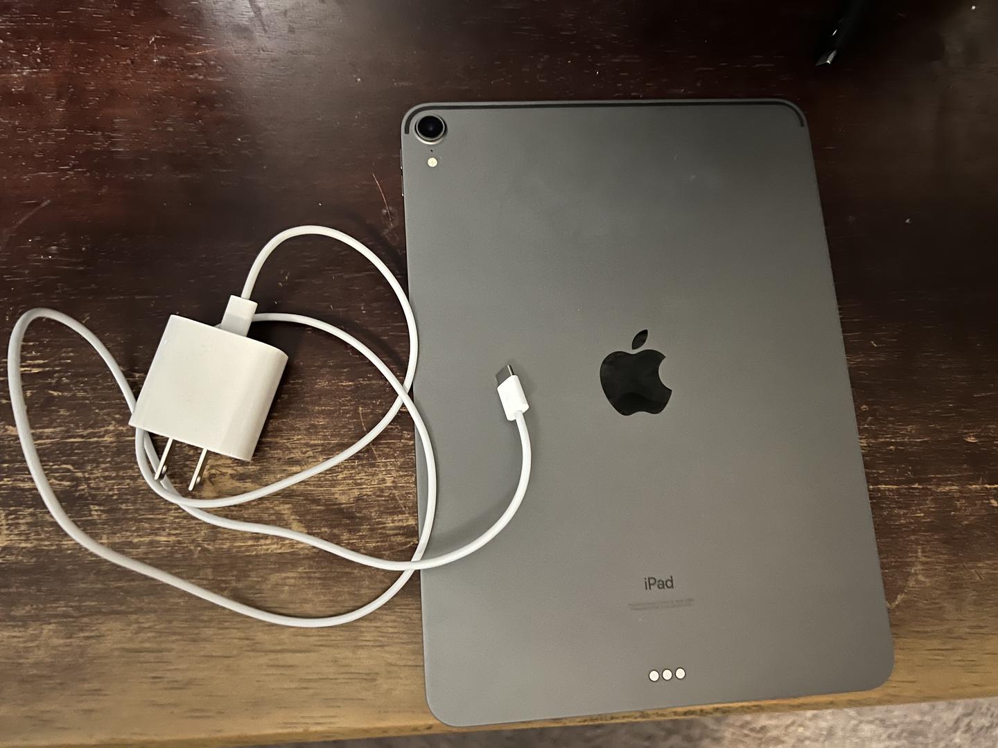 Apple iPad Pro 11" 2018, color Silver