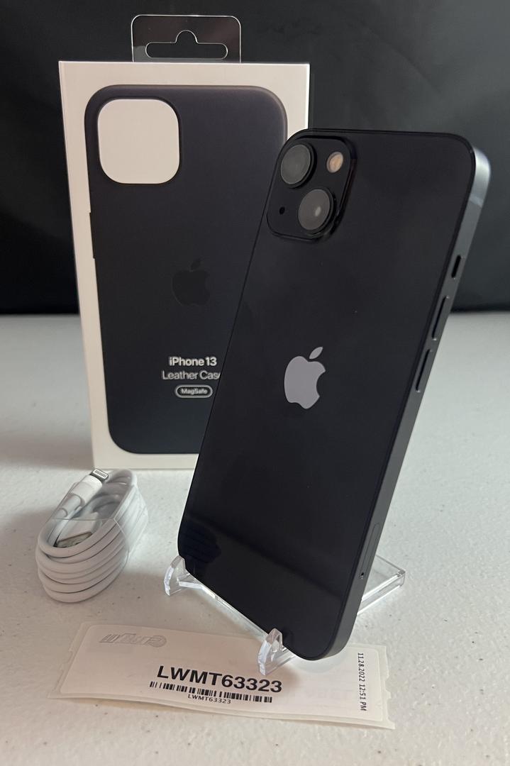 Apple iPhone 13, color Midnight