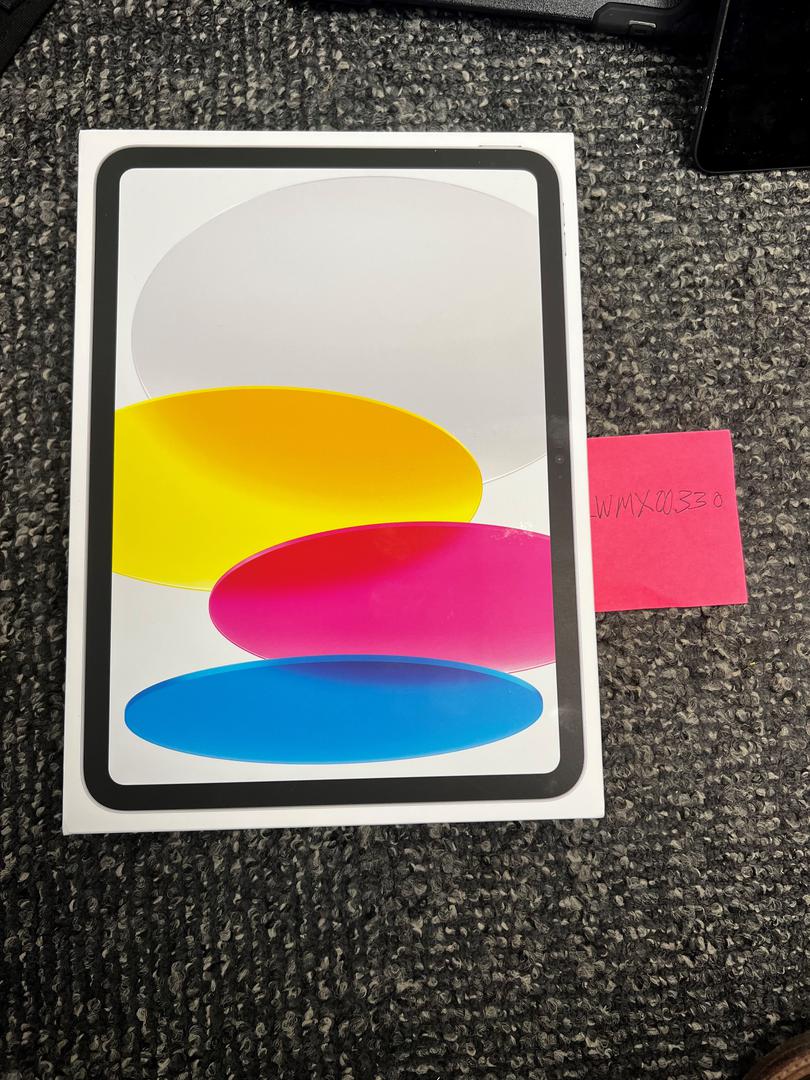 iPad 10th Gen Colors - Pick the Best Color - Swappa