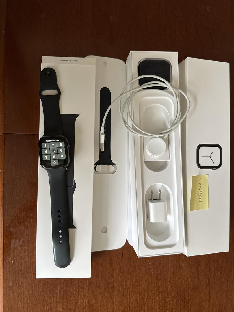Apple Watch Series 4 44mm, color Gray