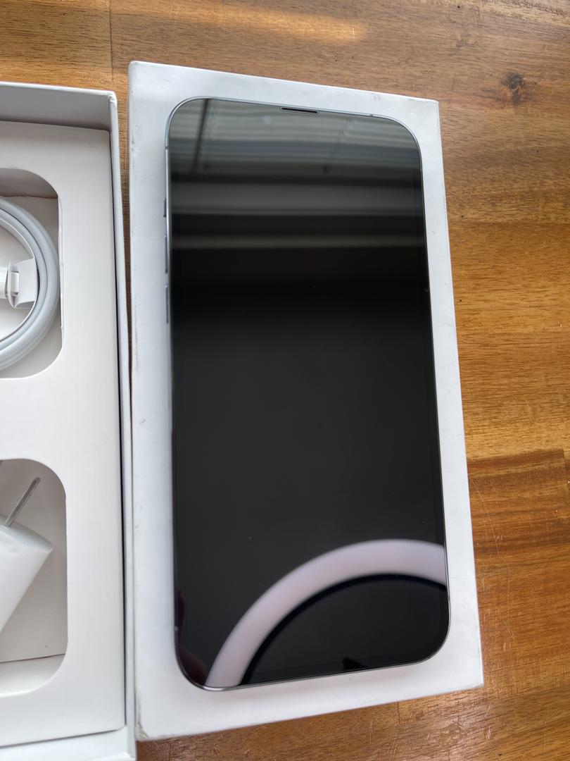 Apple iPhone 13 Pro Max, color Sierra Blue