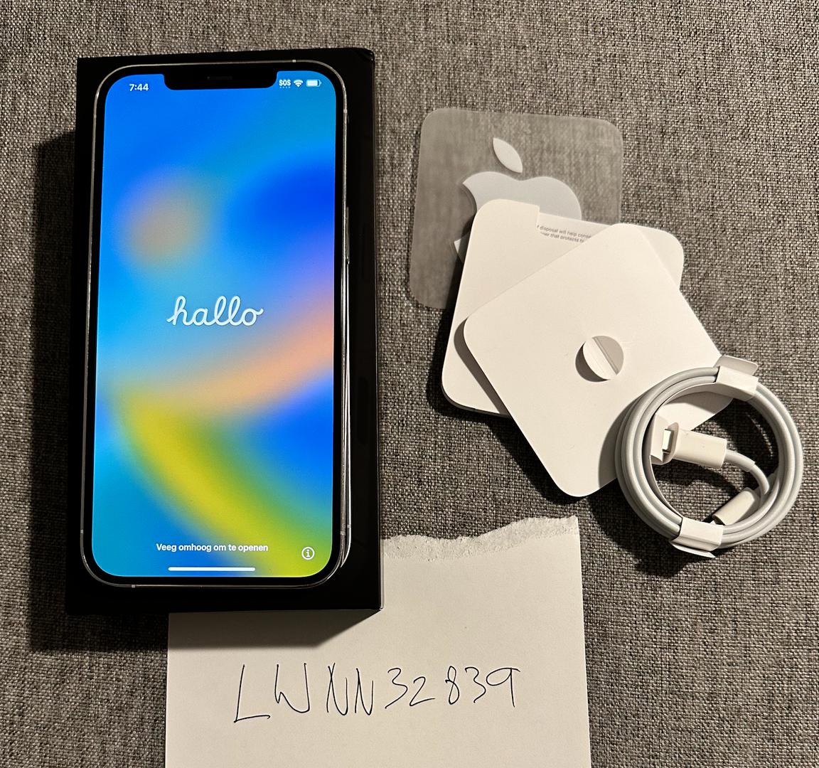 Apple iPhone 12 Pro Max, color Silver