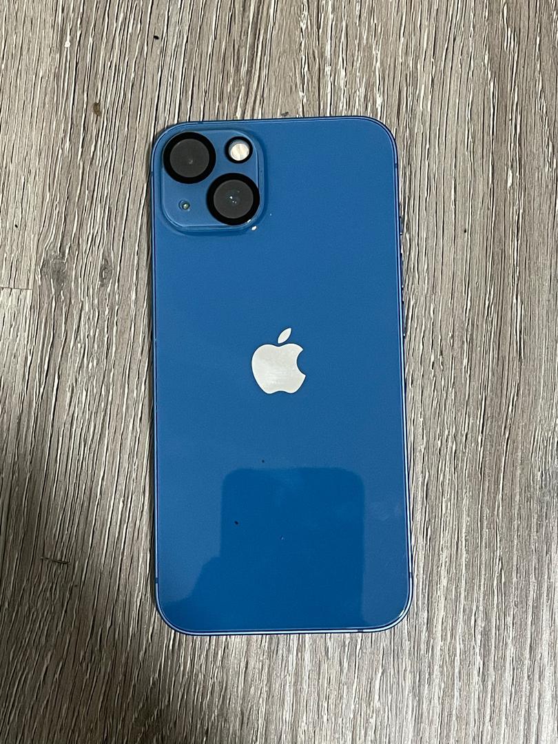Apple iPhone 13, color Blue