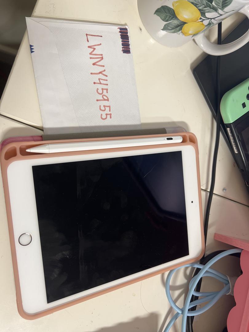 Apple iPad Mini 5th Gen, color Gold
