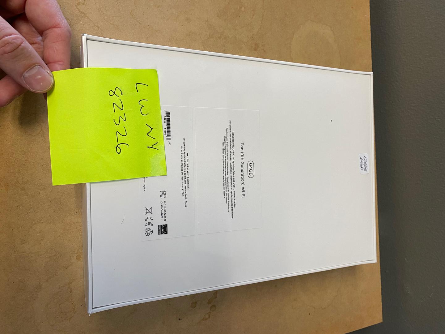 Apple iPad 9th Gen, color Gray