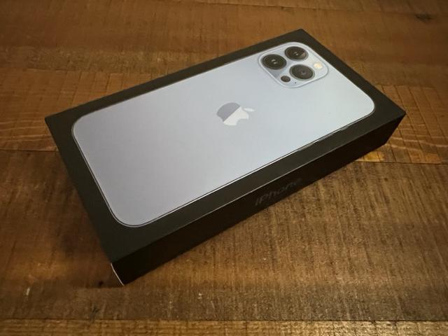 Apple iPhone 13 Pro Max, color Sierra Blue
