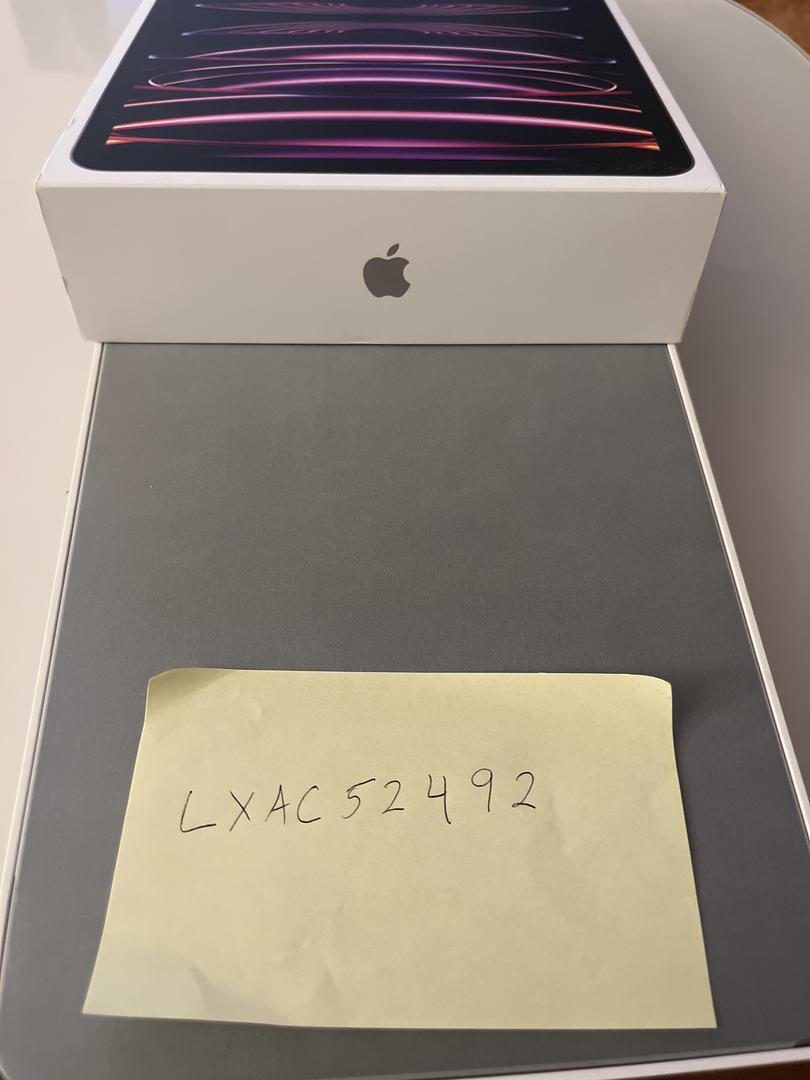 Apple iPad Pro 11" 4th Gen 2022, color Gray