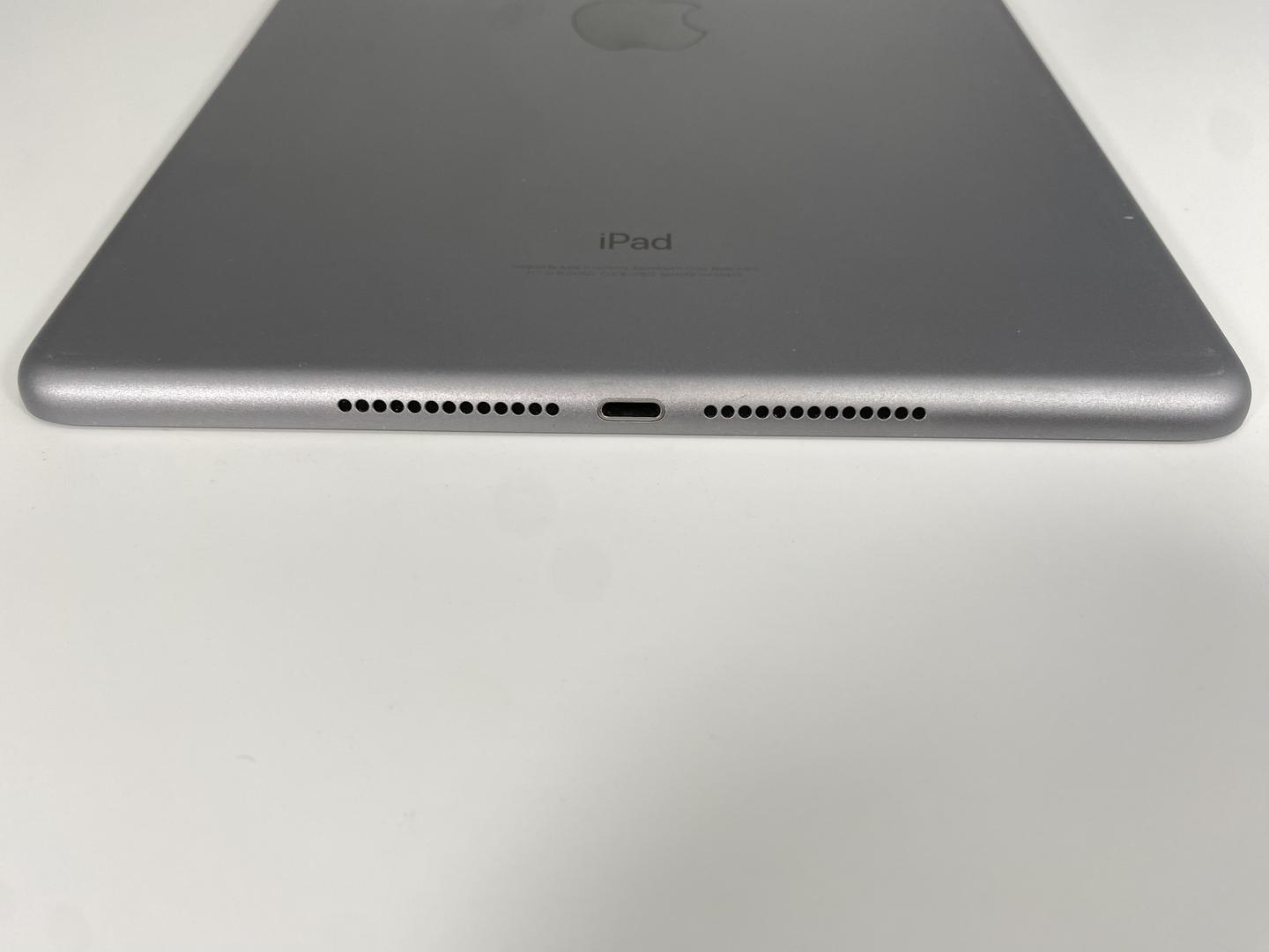 Apple iPad 5th Gen, color Gray