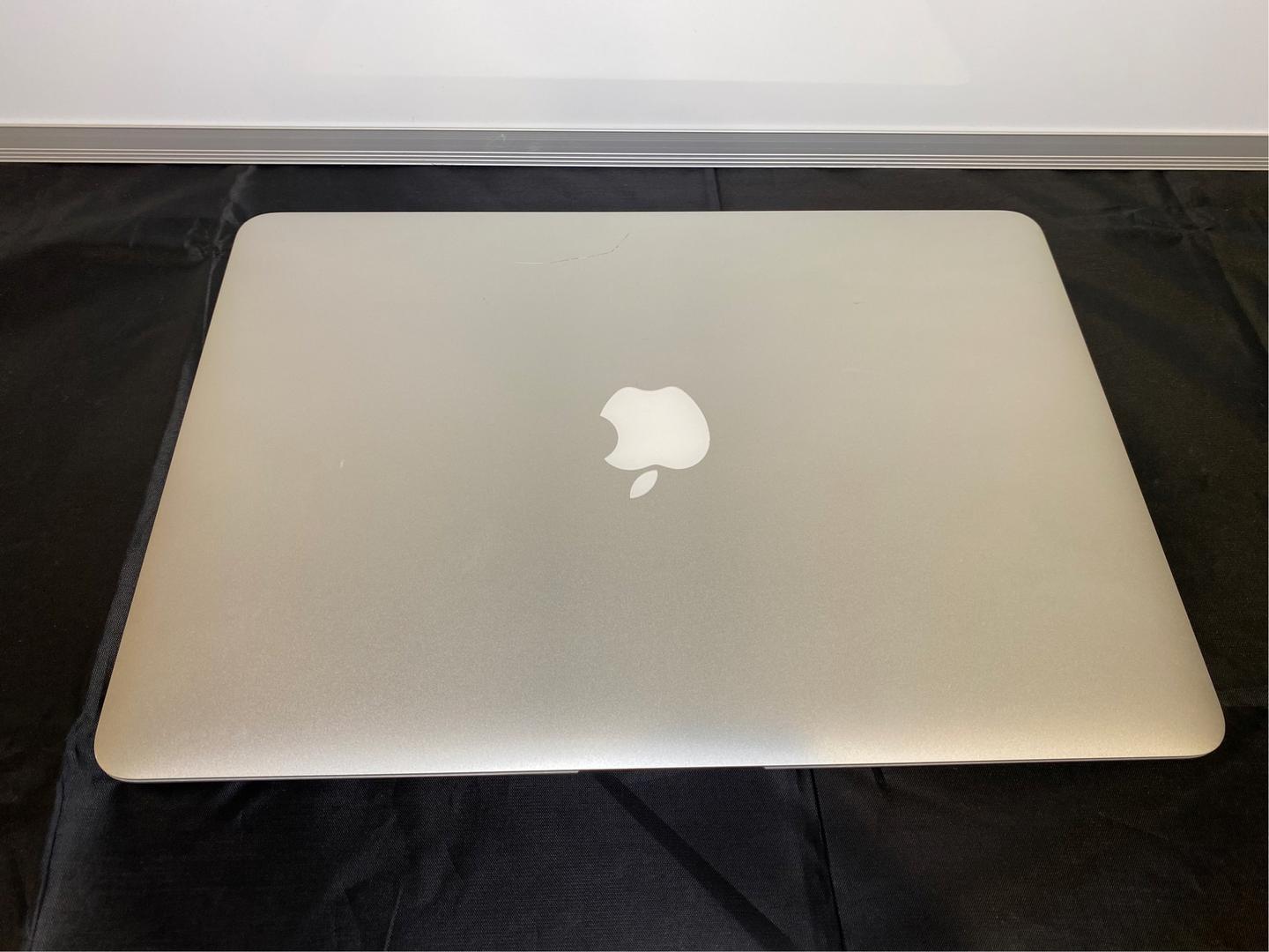 MacBook Air 2017 - 13", color Silver