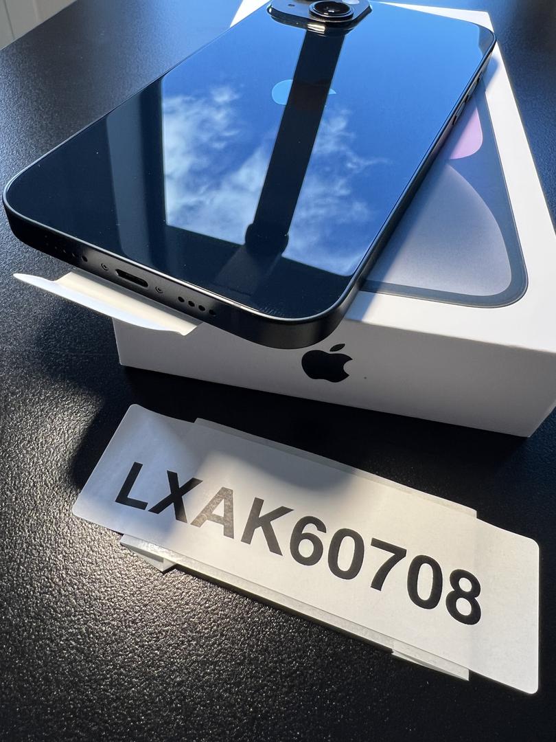 Apple iPhone 14 Plus, color Midnight