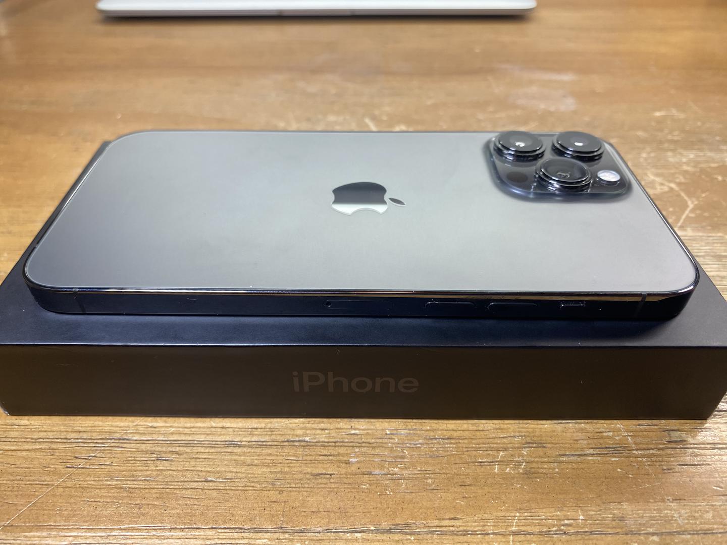 Apple iPhone 13 Pro Max, color Graphite