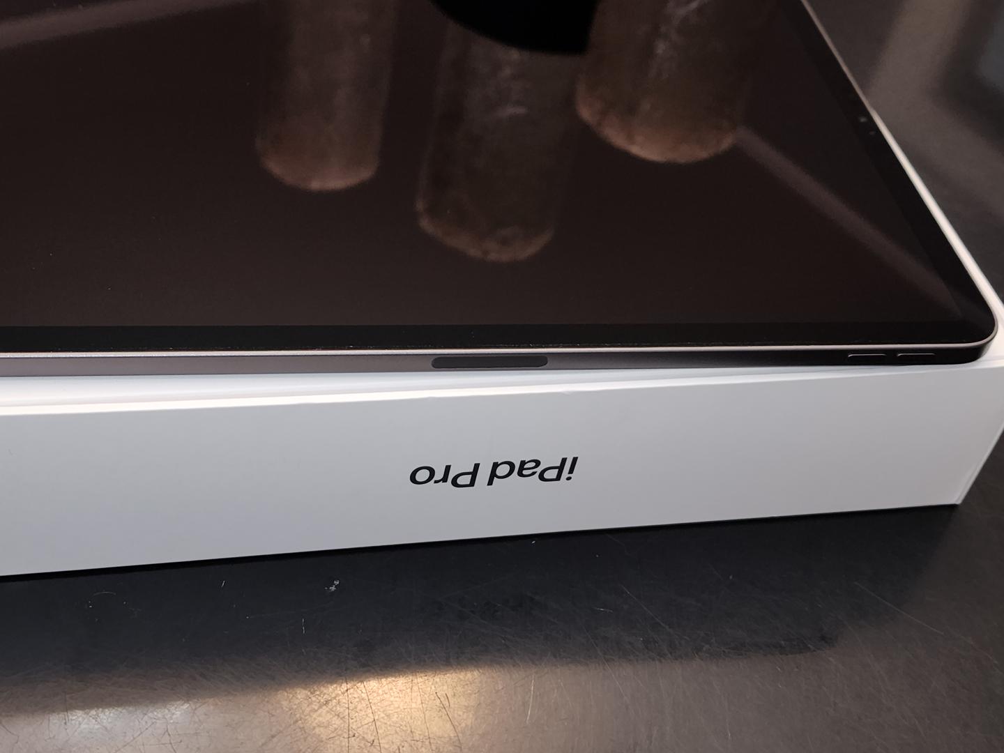 Apple iPad Pro 11" 2nd Gen 2020, color Gray