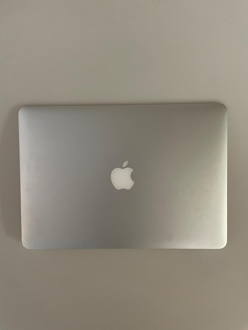 MacBook Air 2017 - 13", color Silver