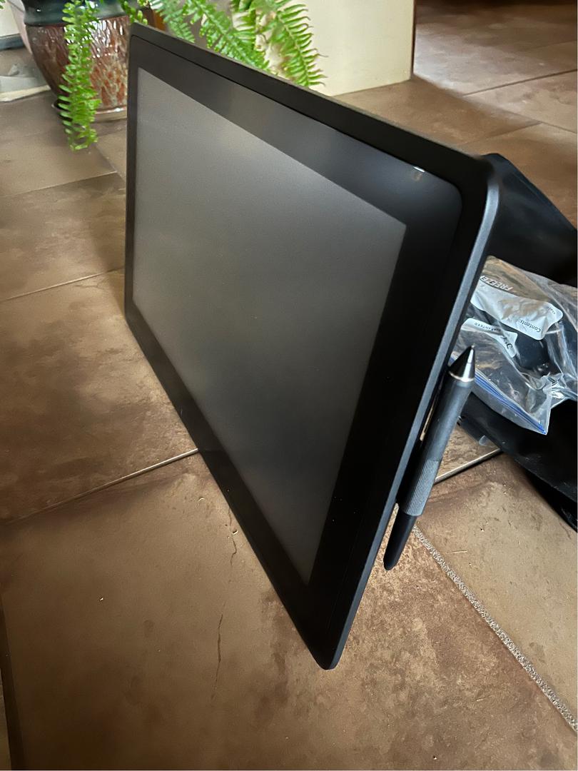 Wacom Cintiq 22, color