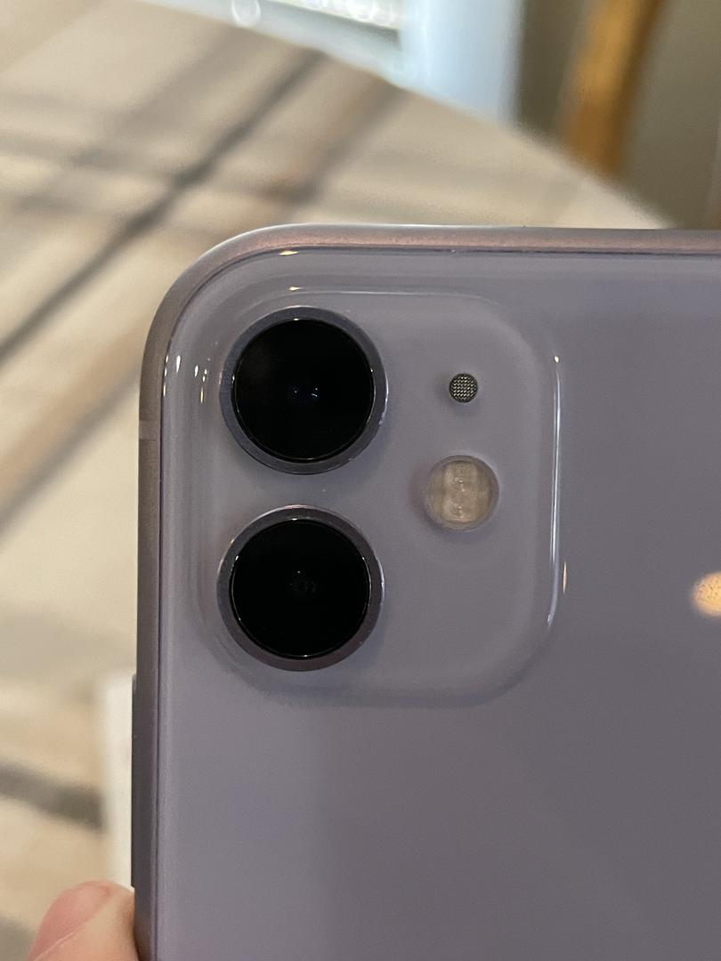 Apple iPhone 11, color Purple