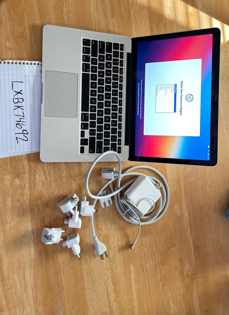 MacBook Pro 2013 (Retina) - 13", color Silver