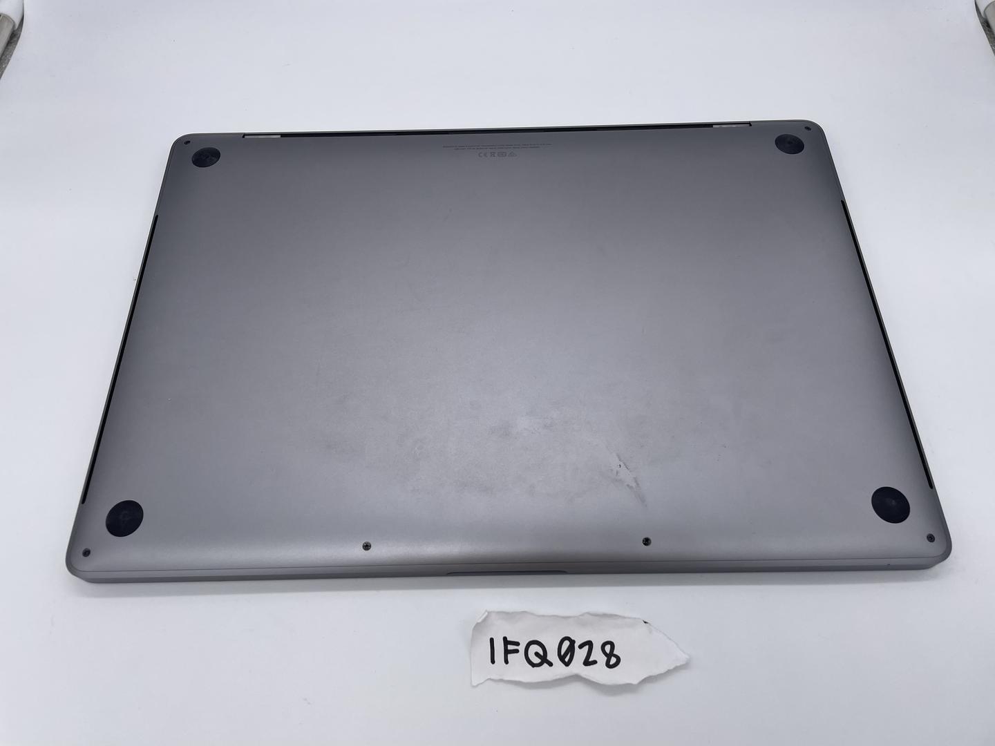 MacBook Pro 2019 - 16", color Gray