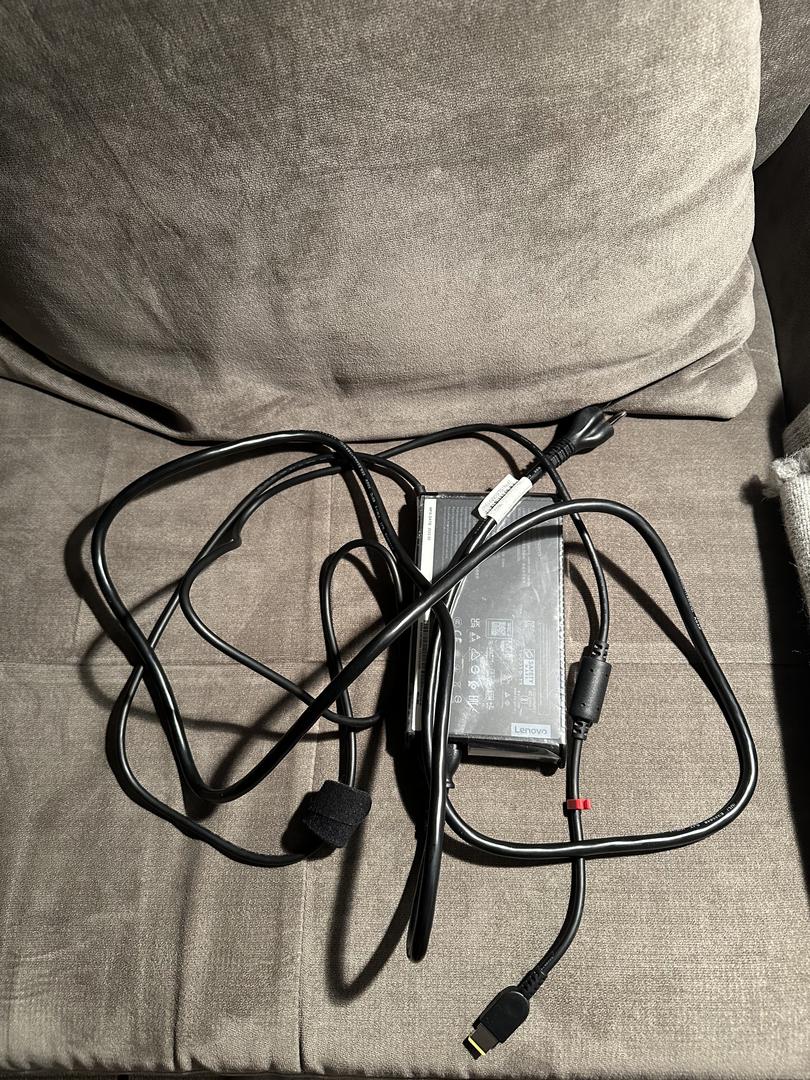 Lenovo Legion Slim 7i 16", color Gray