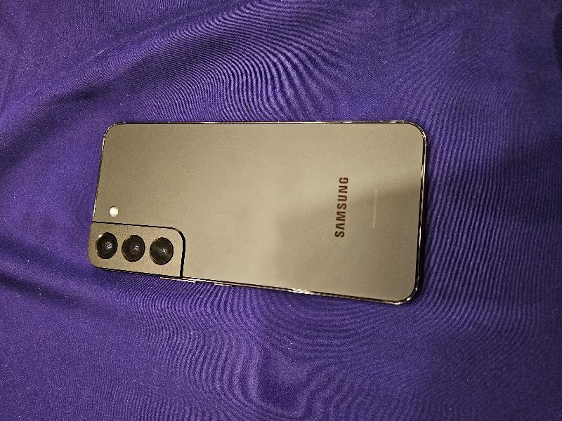 Samsung Galaxy S22, color Black