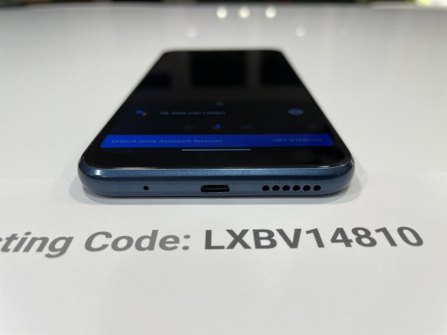 Moto E (2020), color Navy Blue