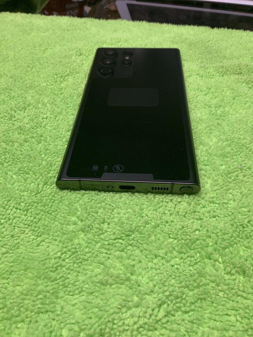 Samsung Galaxy S22 Ultra, color Black