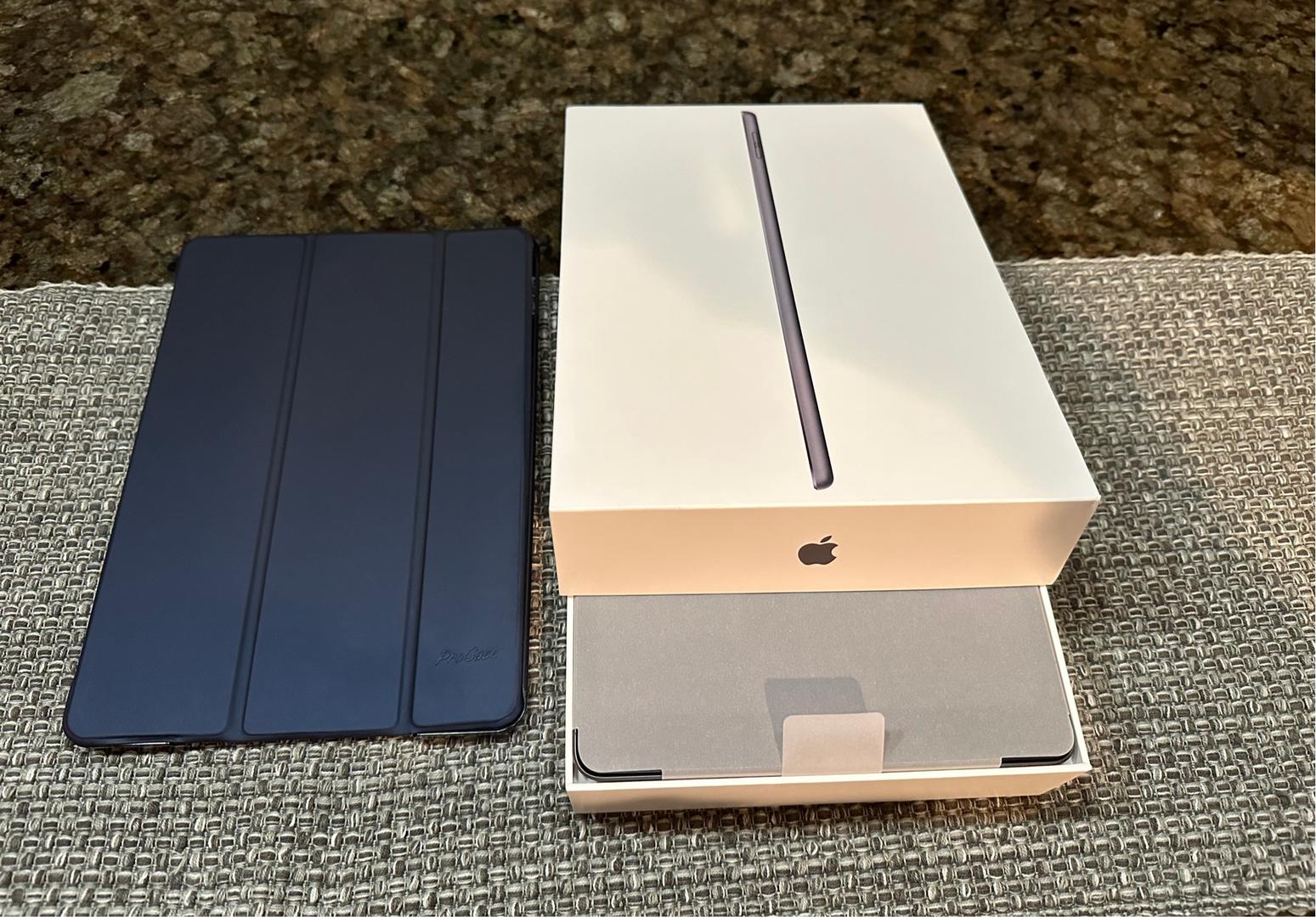 Apple iPad 9th Gen, color Gray