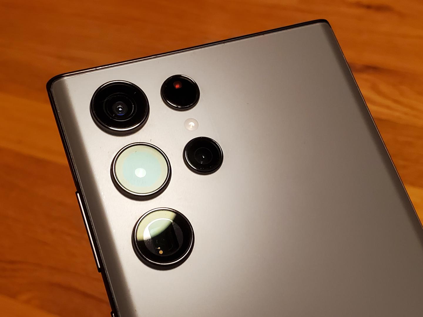 Samsung Galaxy S22 Ultra, color Graphite