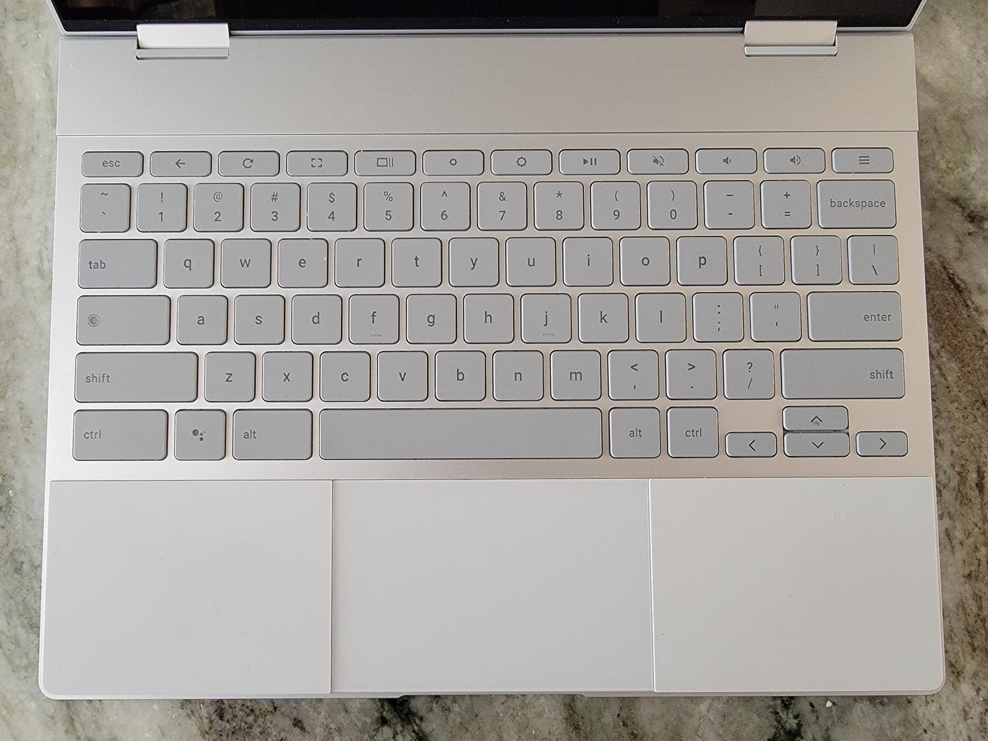 Google Pixelbook, color Silver
