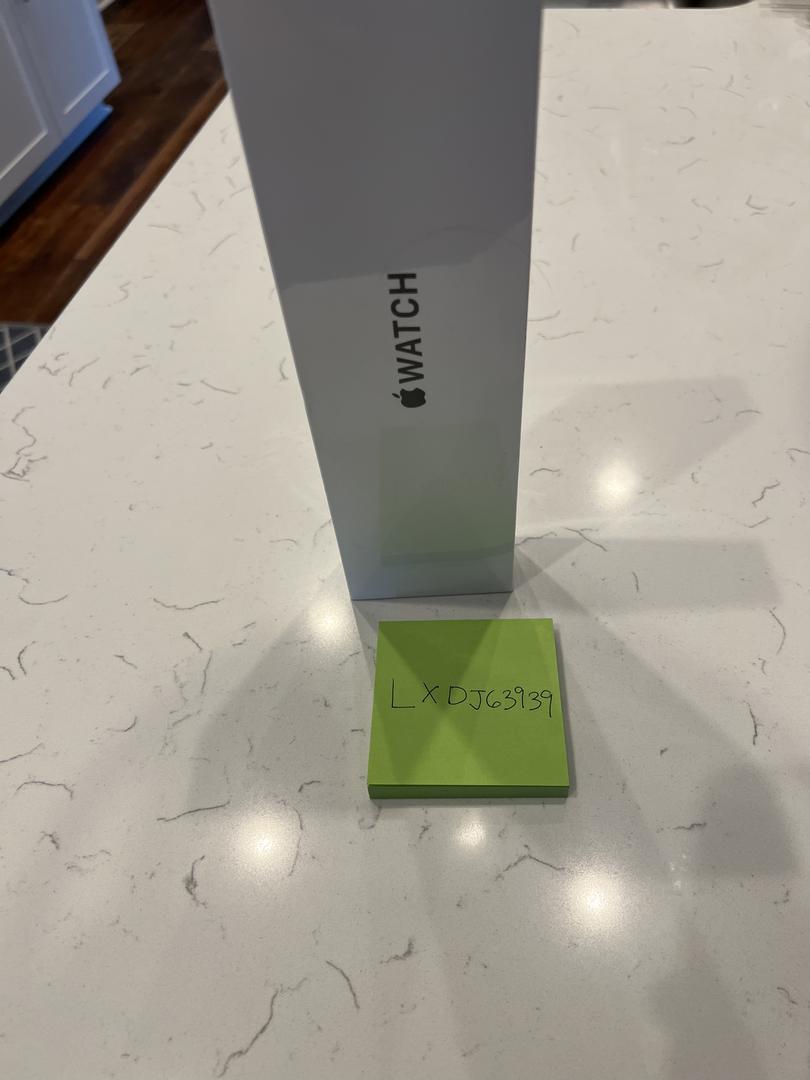 Apple Watch SE 1st Gen 44mm, color Silver