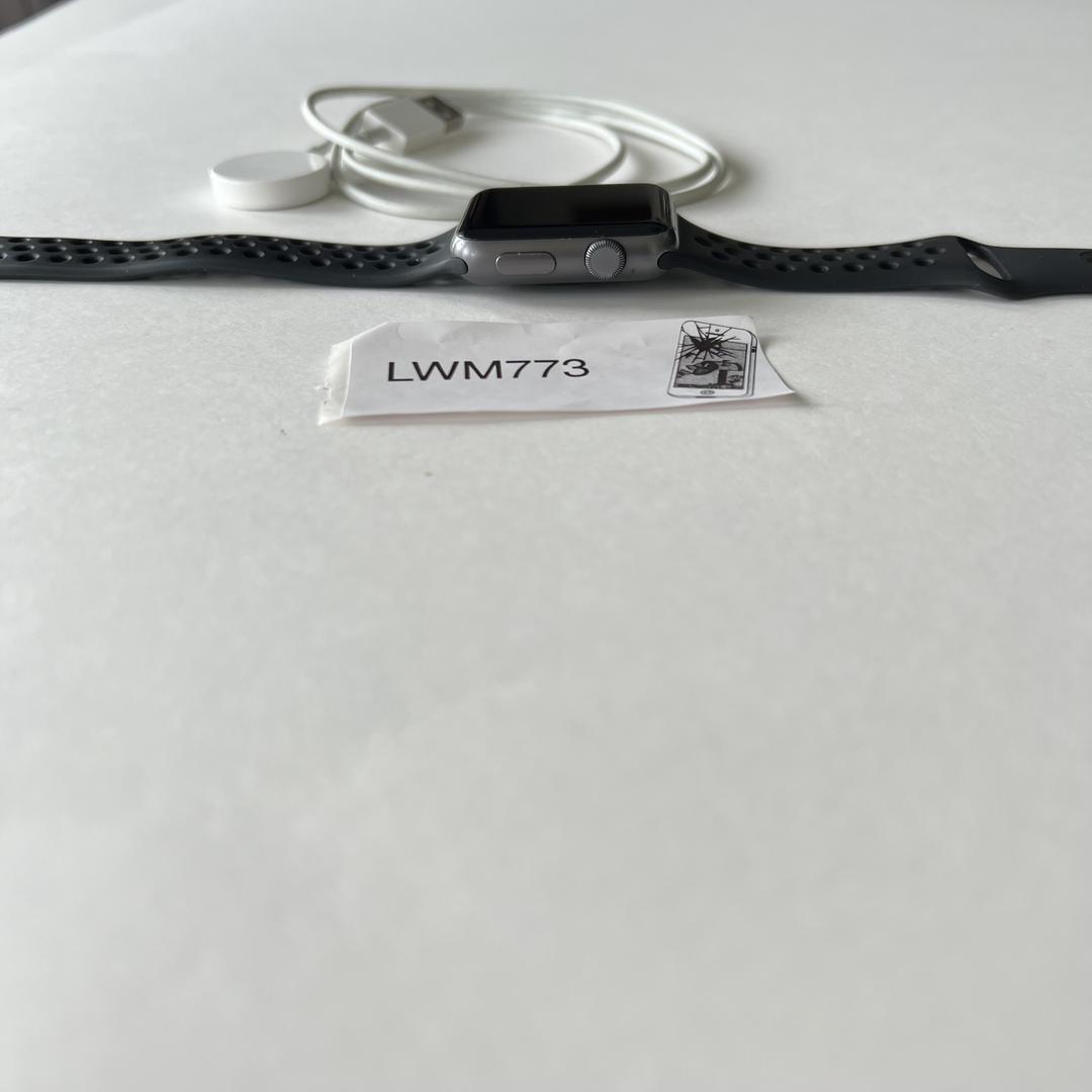 Apple Watch 1st Gen 42mm, color Gray