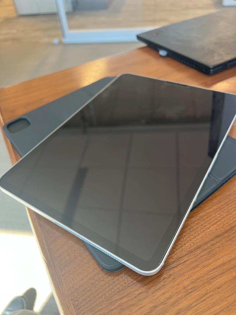 Apple iPad Pro 11" 2nd Gen 2020, color Silver