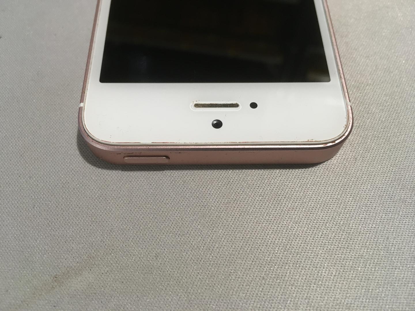 Apple iPhone SE 1st Gen 2016, color Rose Gold