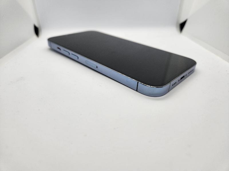 Apple iPhone 13 Pro, color Sierra Blue