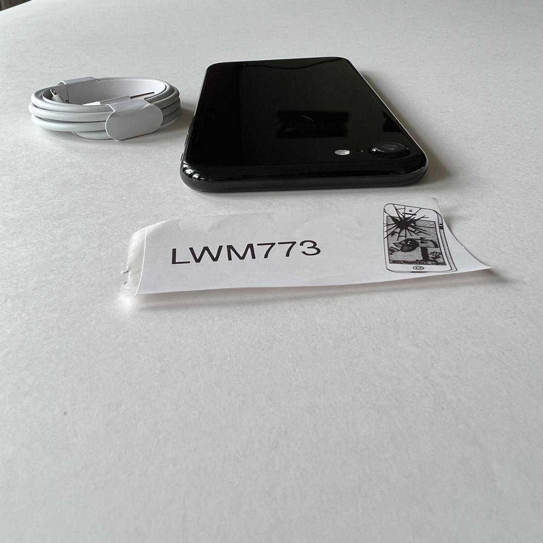 Apple iPhone 7, color Jet Black
