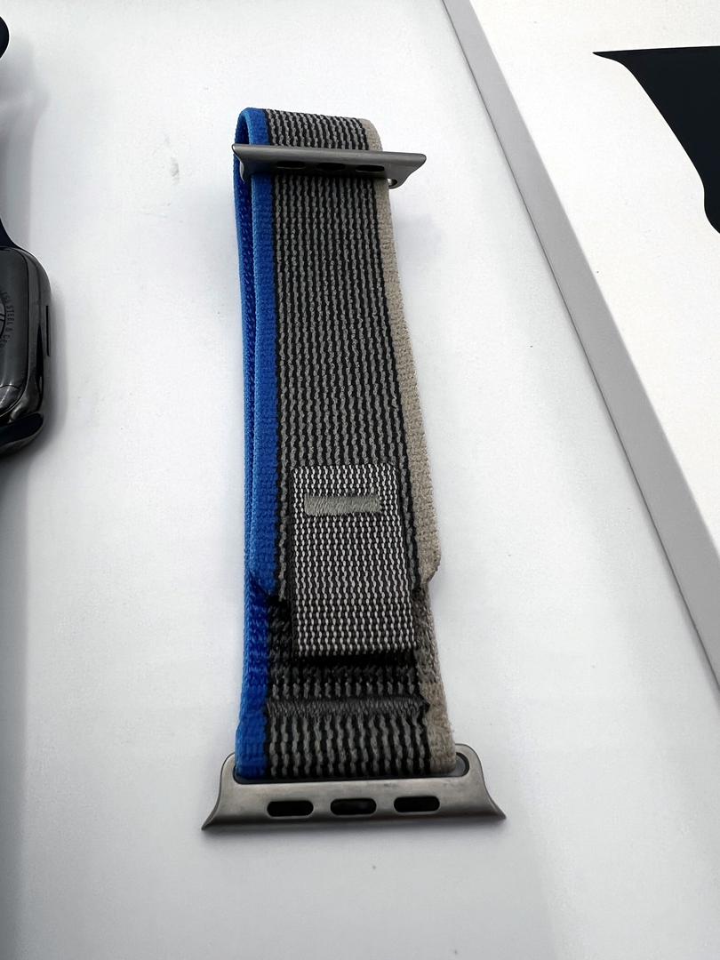 Apple Watch Series 7 45mm, color Graphite