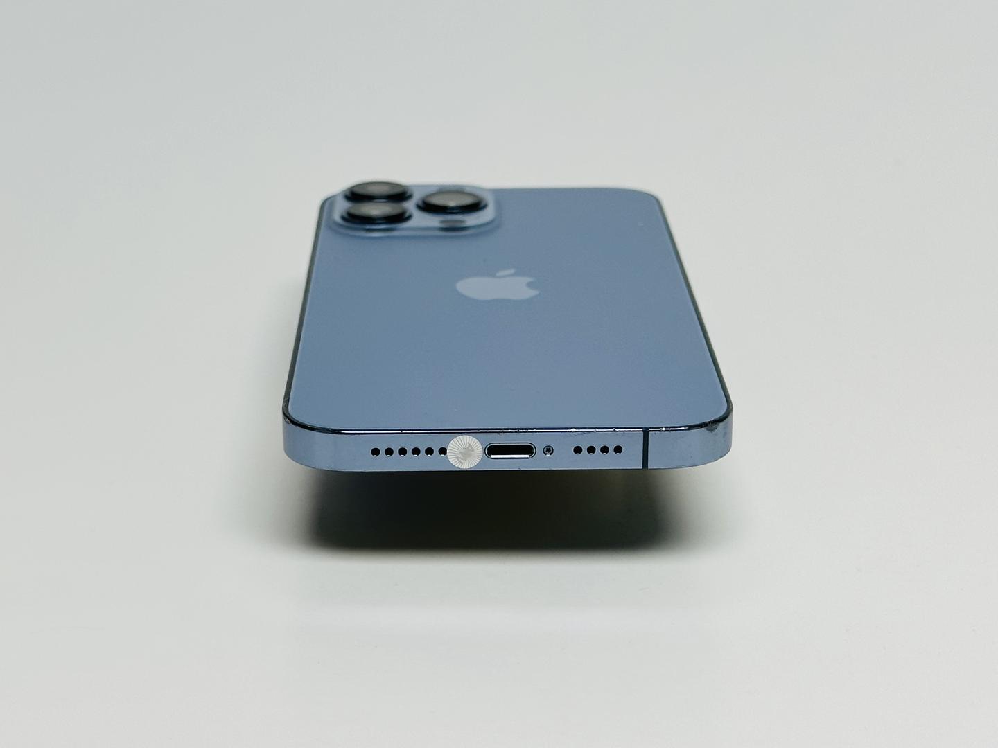 Apple iPhone 13 Pro Max, color Sierra Blue