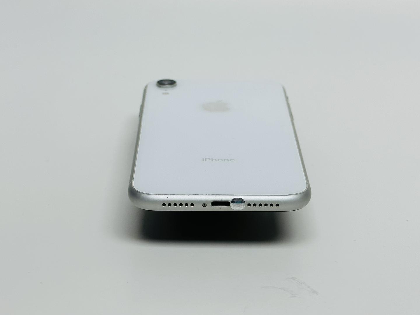 Apple iPhone Xr, color White
