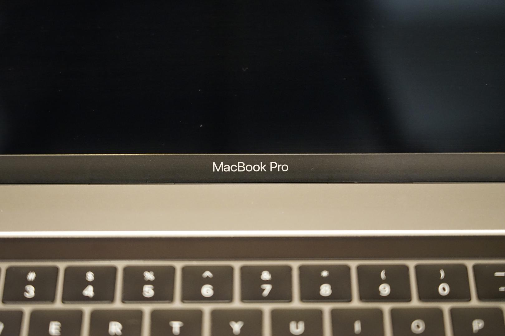 MacBook Pro 2018 (With Touch Bar) - 15", color Gray