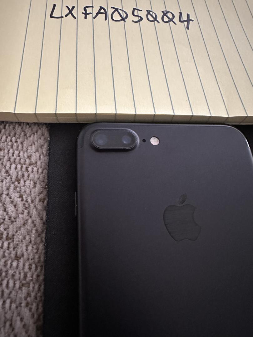 Apple iPhone 7 Plus, color Black
