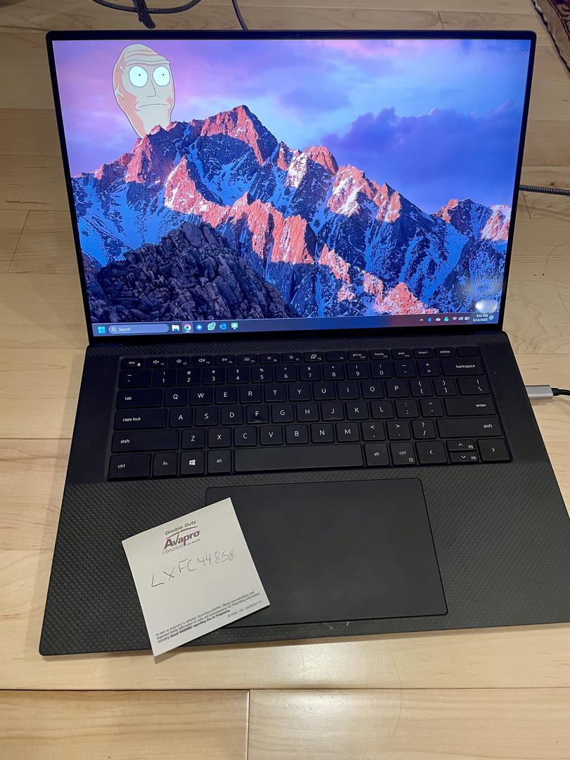 Dell XPS 15 9500 (2020), color Silver