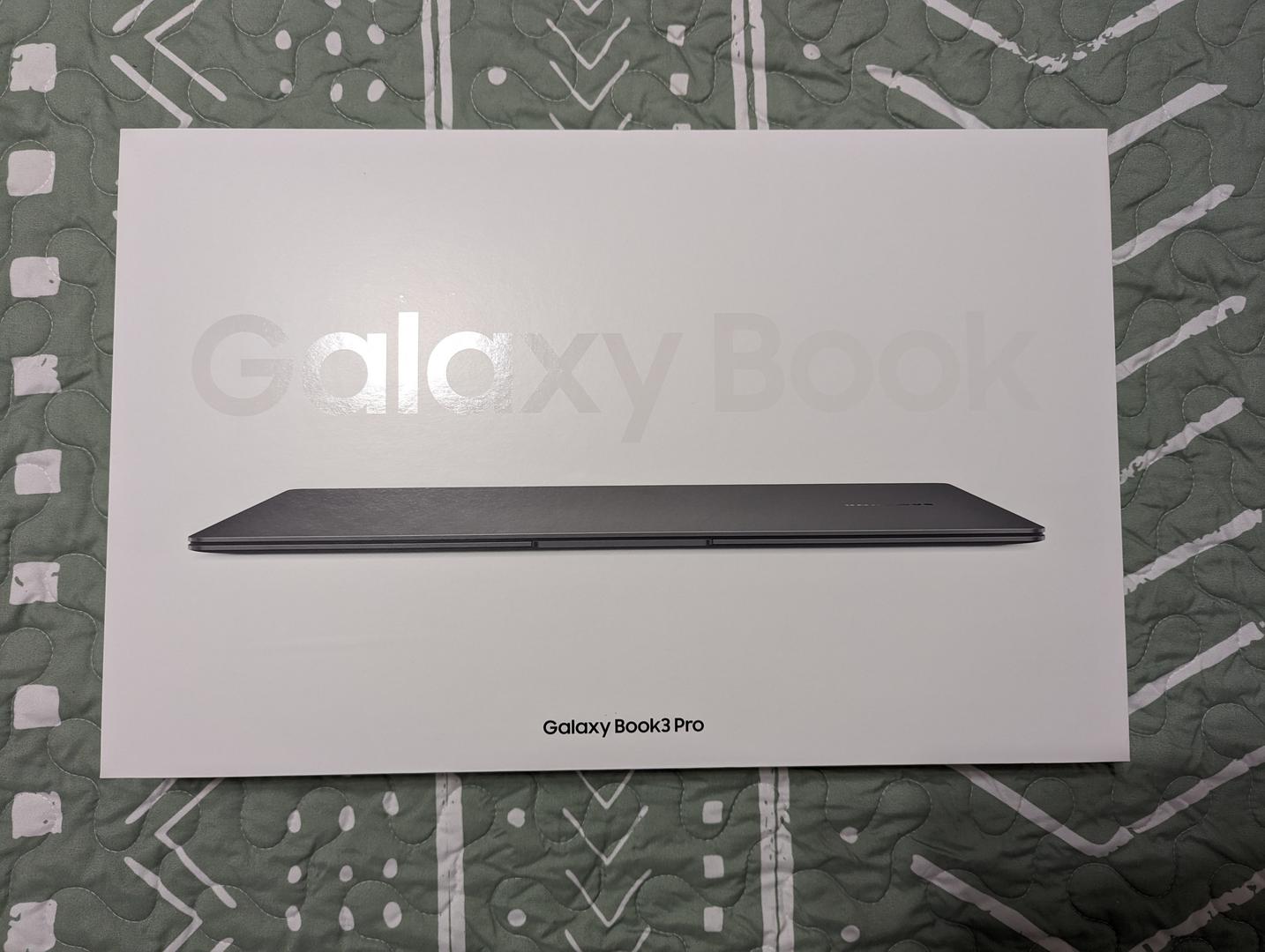 Samsung Galaxy Book3 Pro, color Graphite