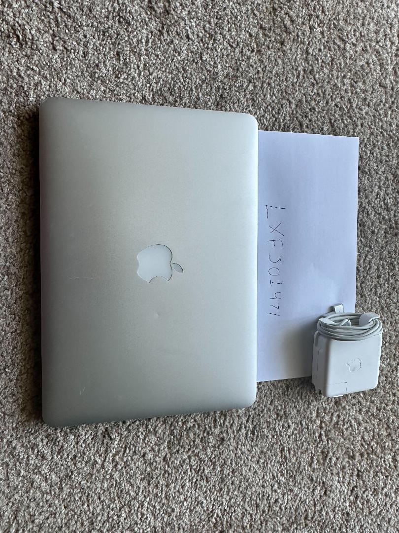 MacBook Pro 2015 (Retina) - 13", color Silver